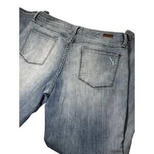 Lila Ryan Light Wash Bootcut Size 31